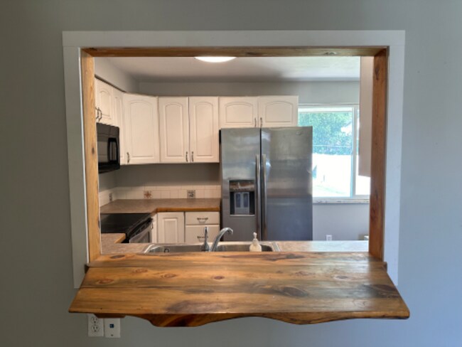 Building Photo - 4585 Hoyt St