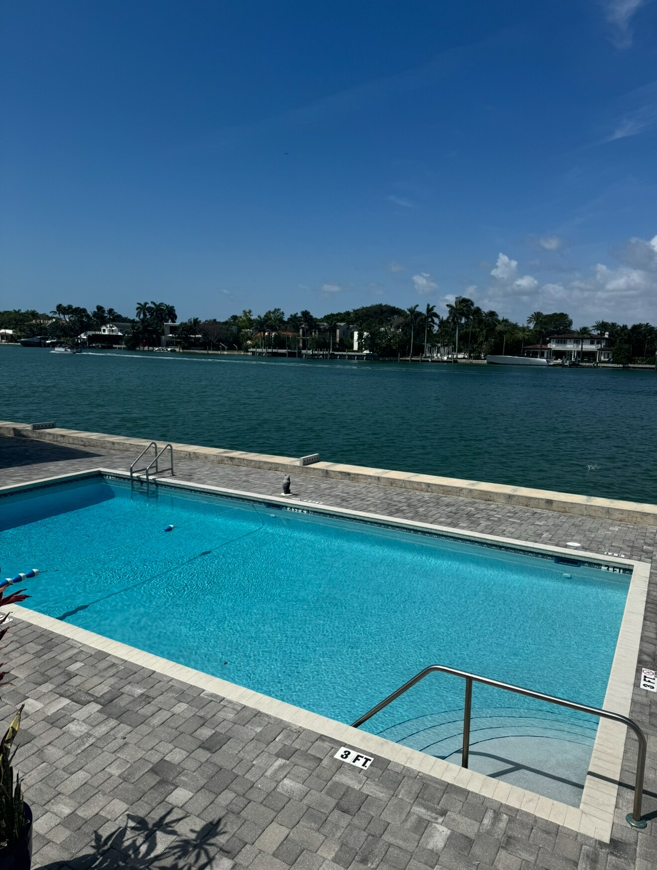 Building Photo - 6484 Indian Creek Dr