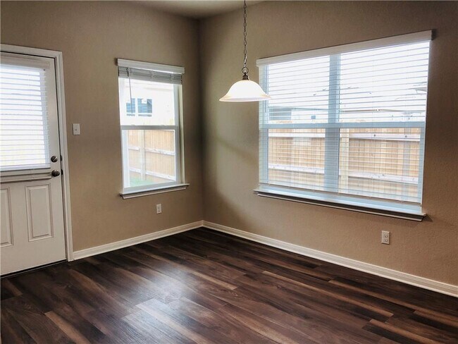Building Photo - 1512 Ferryman Dr