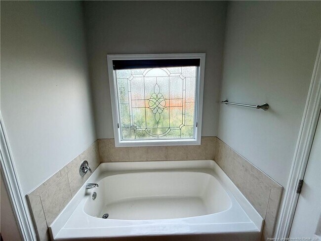 Building Photo - 150 Blacksmith Ln