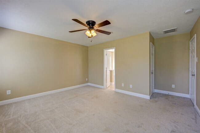 Building Photo - 16011 Heights Harvest Ln