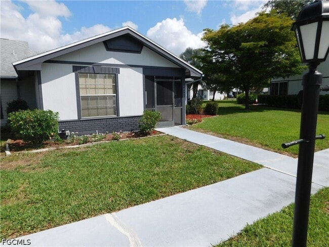 Building Photo - 10525 Putnam Ct