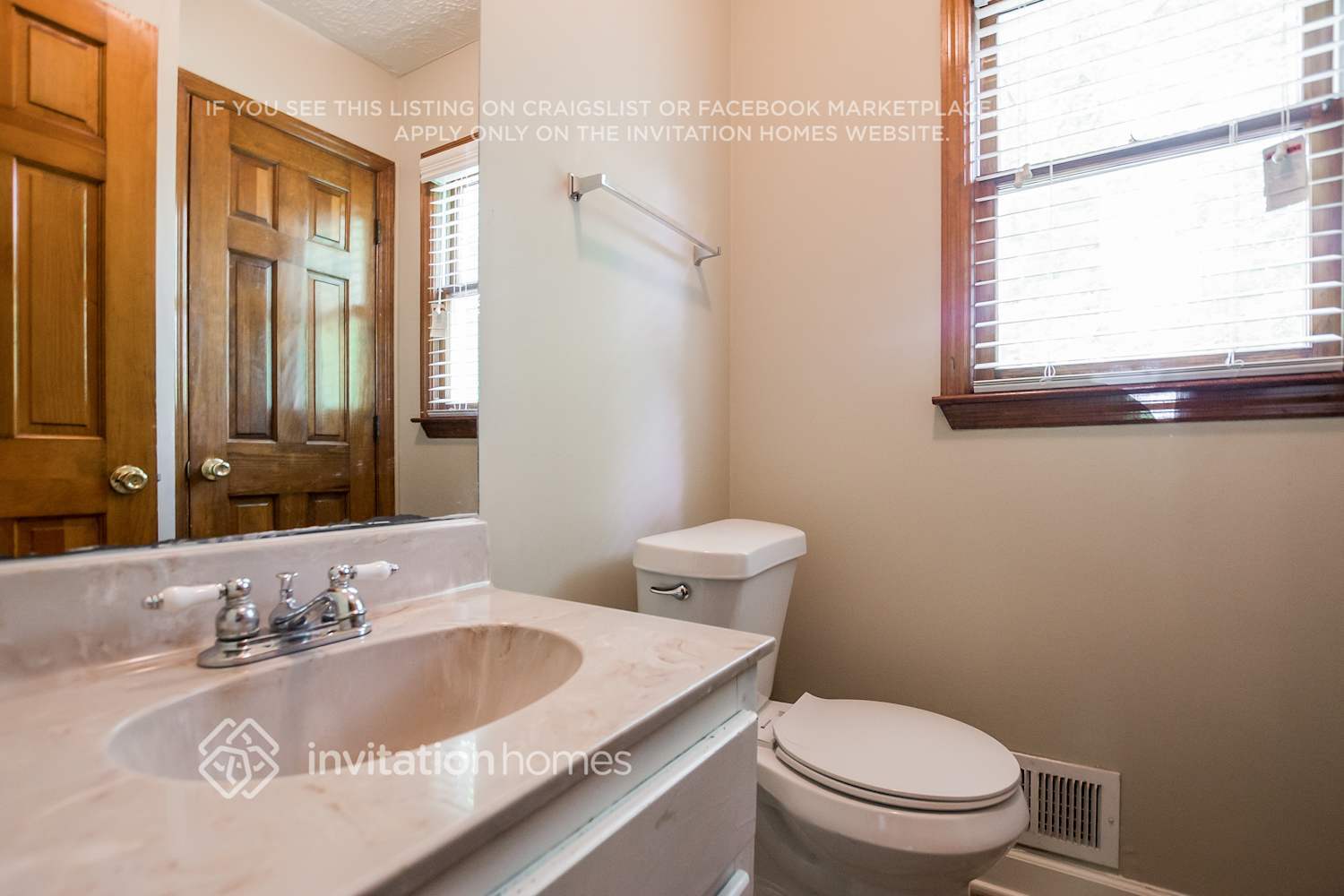 Building Photo - 5130 Brownwood Dr