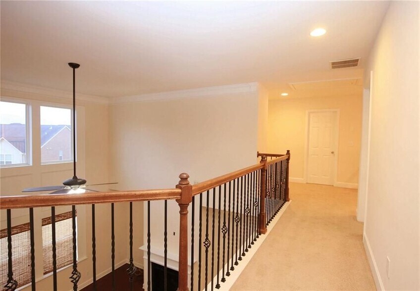 Building Photo - 2588 Cannon Farm Ln