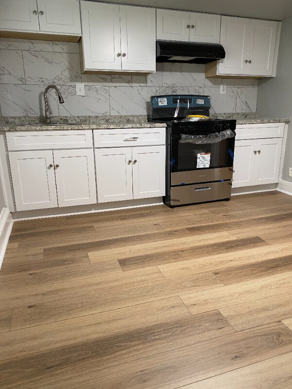 Building Photo - 3011 Glenmore Ave