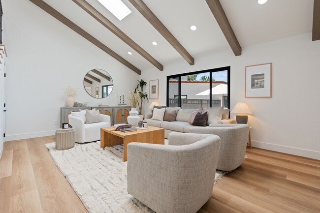 Building Photo - 6801 El Fuerte St