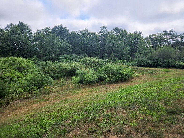 Building Photo - 1 Tourmaline Dr