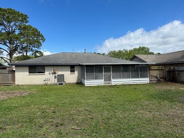 Building Photo - 3203 White Sail