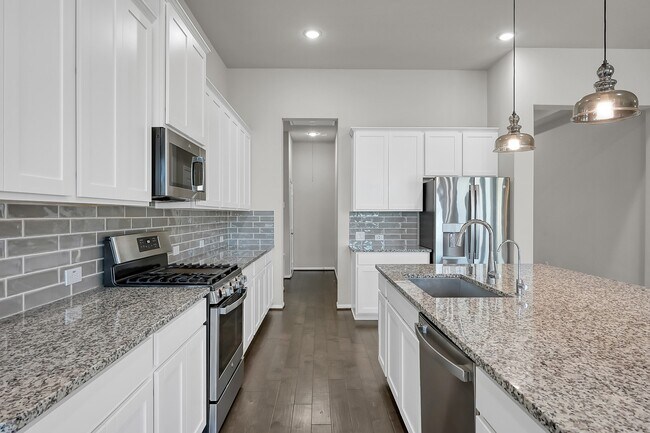 Building Photo - 2807 Jehlon Ln