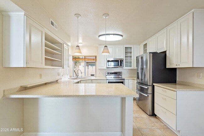 Building Photo - 10077 E Calle De Cielo Cir