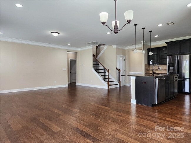 Building Photo - 1425 Skygrove Pl NW