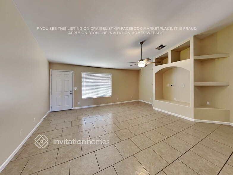 Building Photo - 11690 N 79th Dr