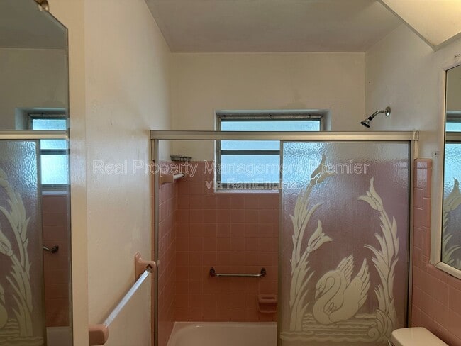 Building Photo - 8308 Ct-57