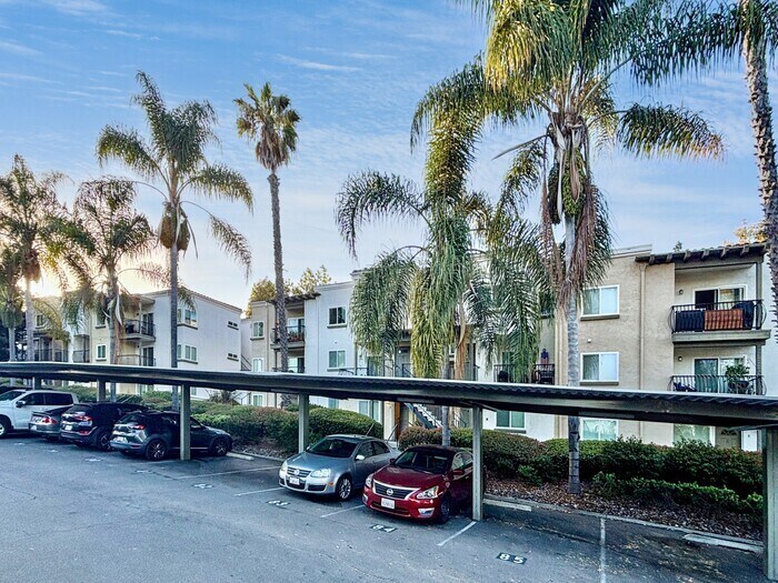 Building Photo - 3625 Ash St