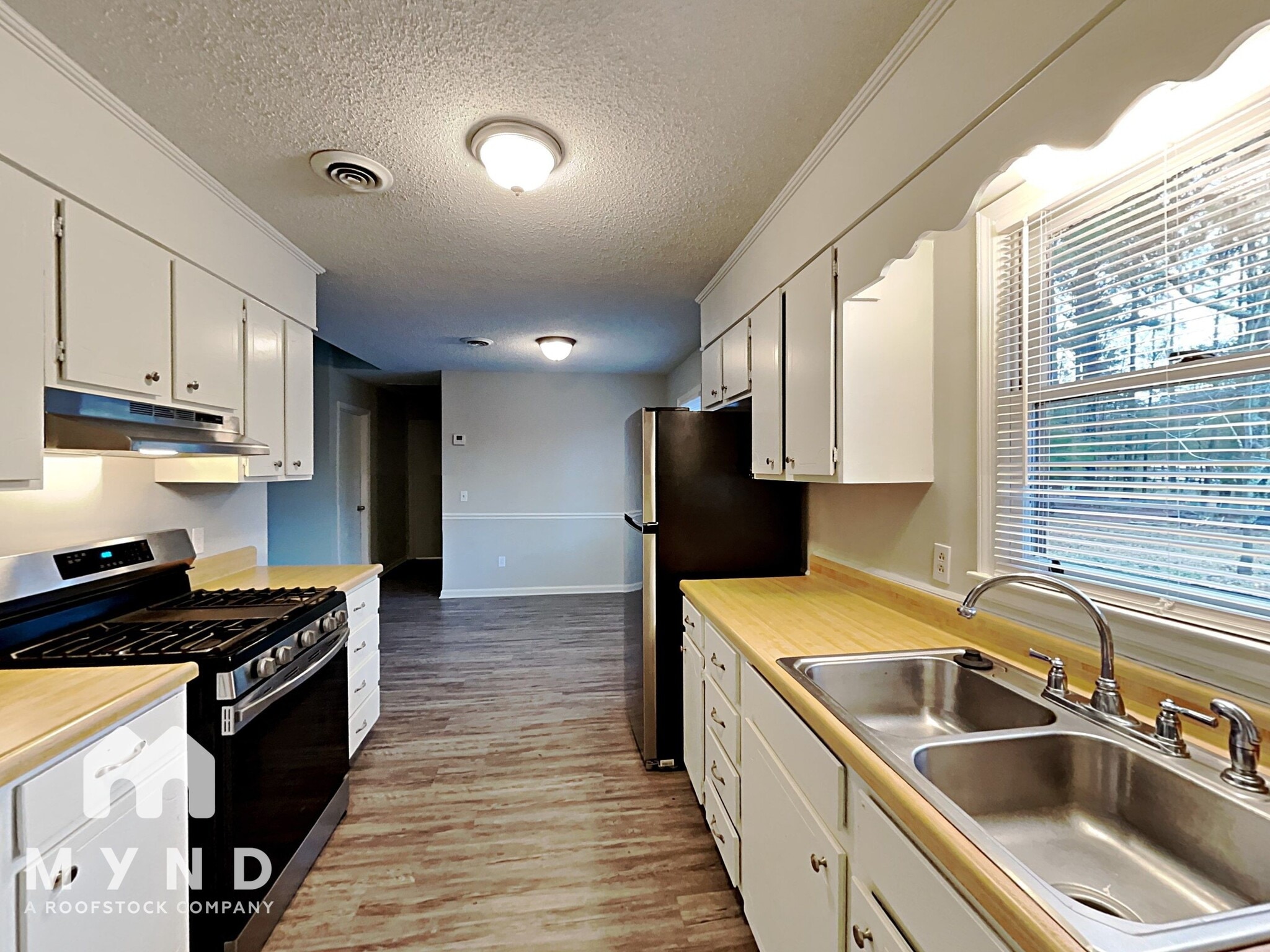 Building Photo - 2814 Bay Leaf Dr SE