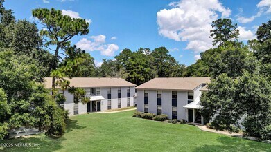 Building Photo - 10825 Key Haven Blvd