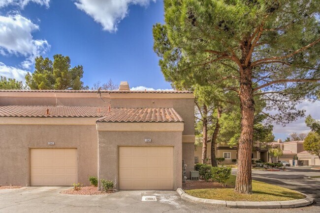 Building Photo - 5250 S Rainbow Blvd