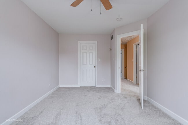 Building Photo - 900 Ashford Ln