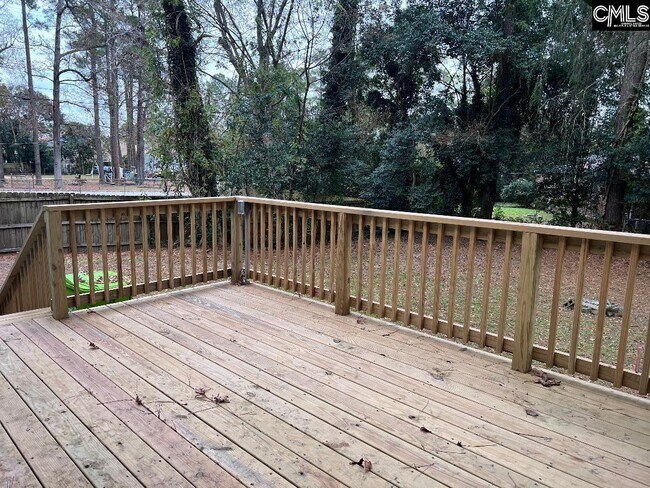 Building Photo - 612 S Beltline Blvd