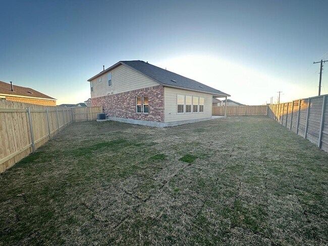 Building Photo - 1018 Ascari Ct