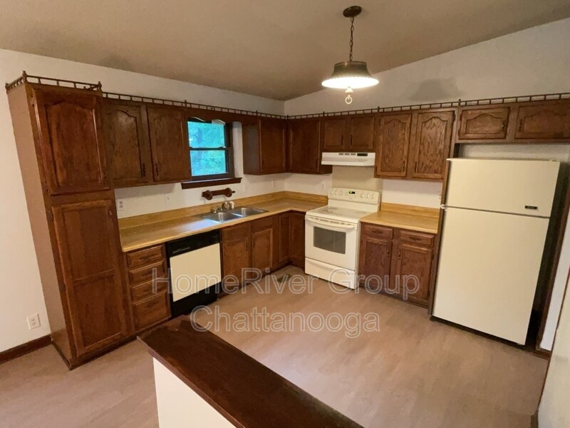 Building Photo - 8837 Quail Run Dr