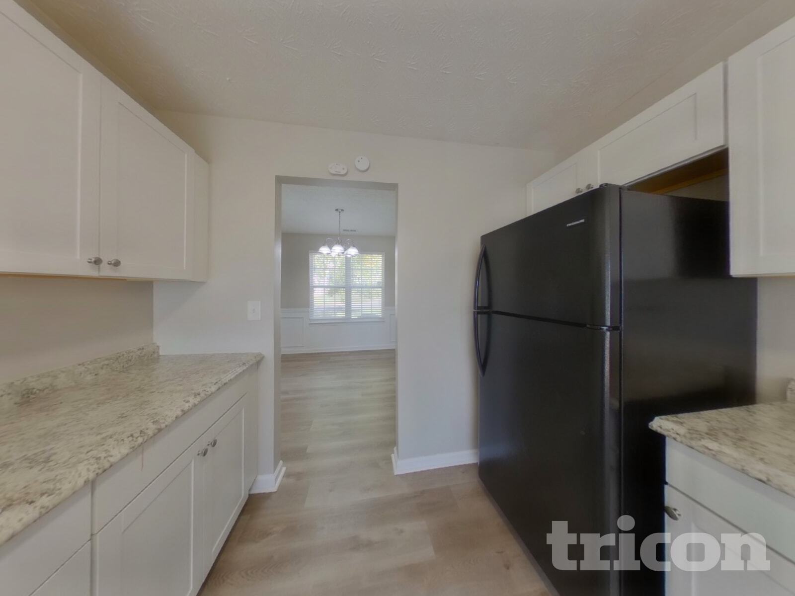 Building Photo - 471 Sawtooth Ln