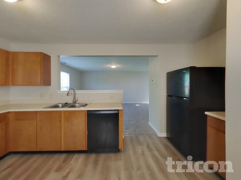 Building Photo - 1770 Elijah Blue Dr