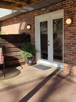 Building Photo - 5204 Roman Dr