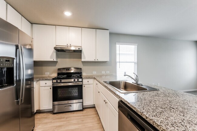 Building Photo - 4219 Southton Lk