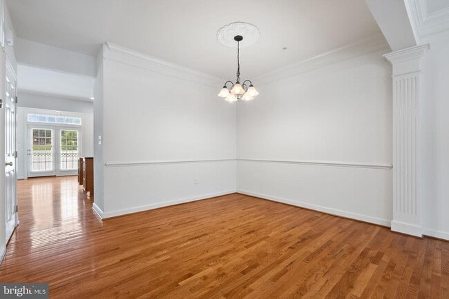 Building Photo - 1515 Regent Manor Ct