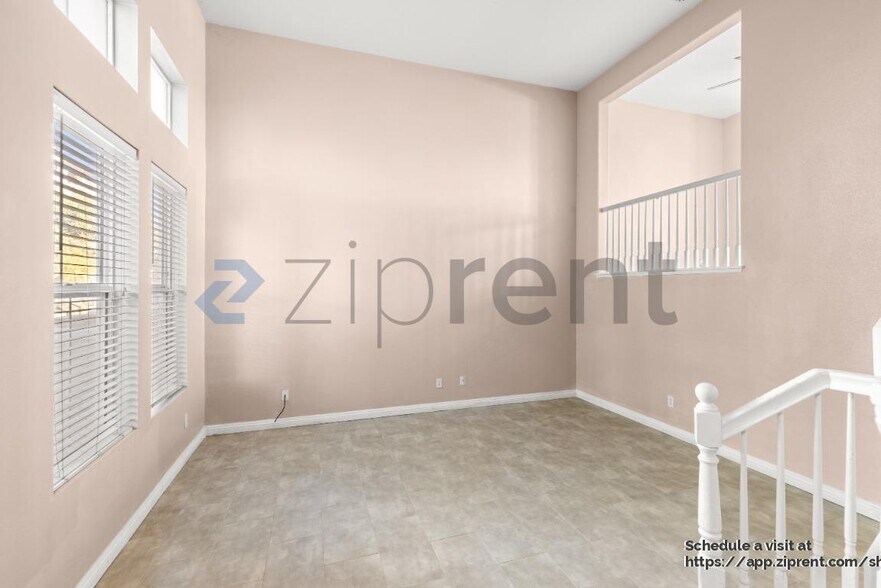 Building Photo - 1860 E 12th St