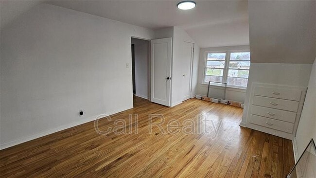 Building Photo - 224 N Conklin Rd