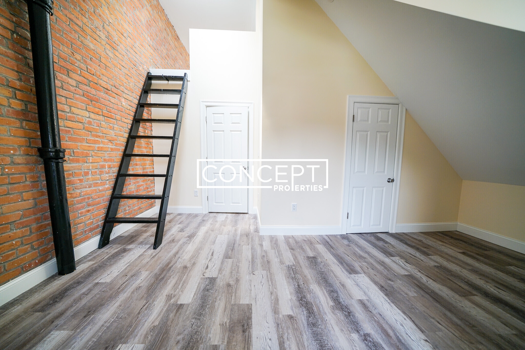 Building Photo - 22 Winslow Rd