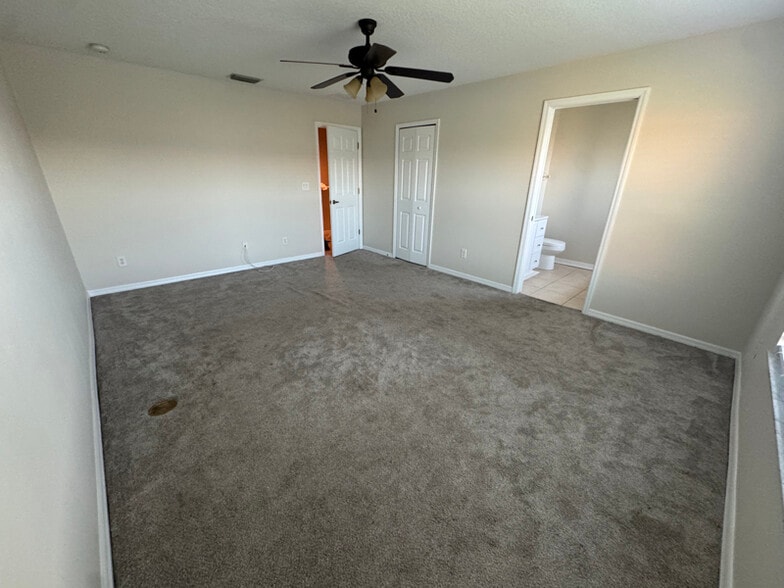 Building Photo - 11522 84th St Cir E