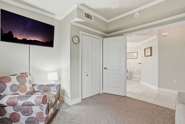 Building Photo - 7831 Regal Heron Cir