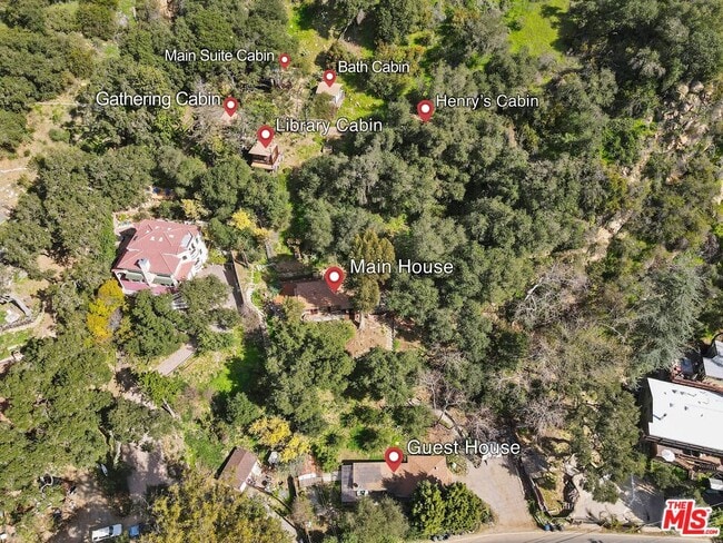 Building Photo - 764 Old Topanga Canyon Rd