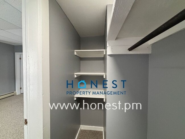 Building Photo - 47 James St