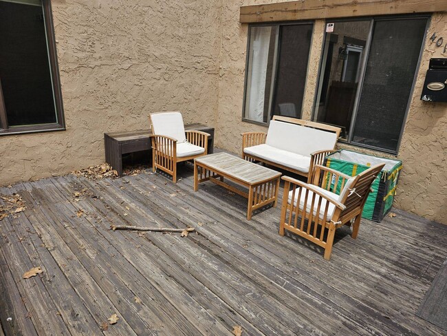 Building Photo - 4016 Perry St