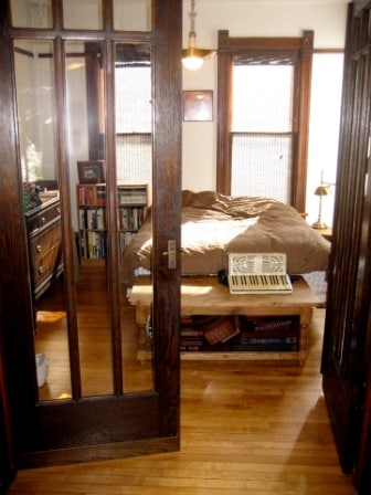 Building Photo - 2302 Oakridge Ave