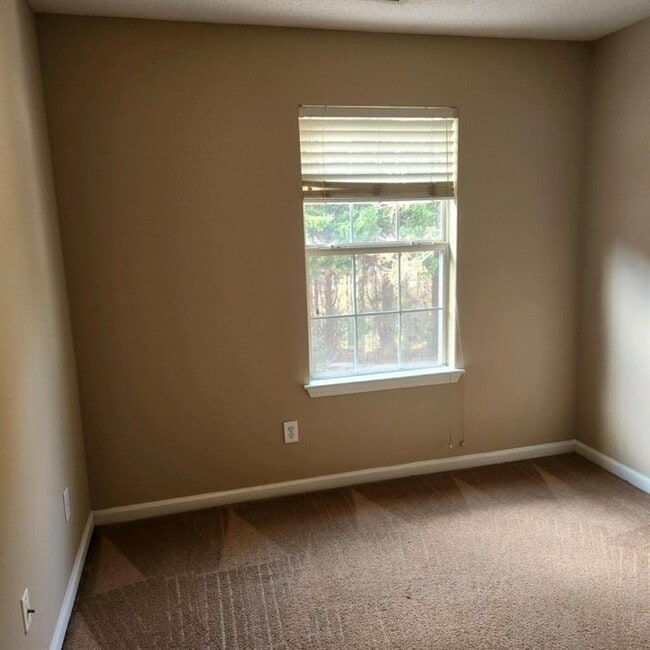 Building Photo - 3543 Parc Cir SW