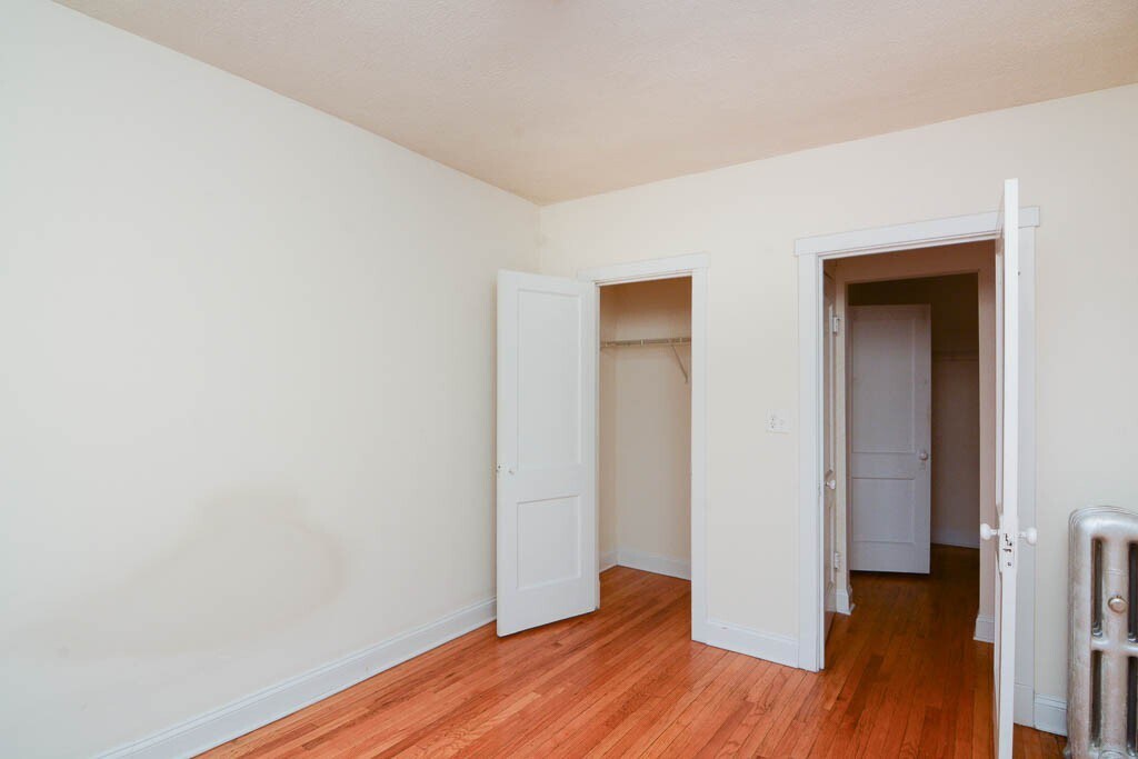 Building Photo - 2617 N Spaulding Ave