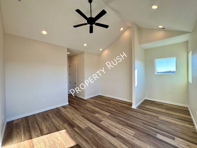 Building Photo - 1865 Zeta Way