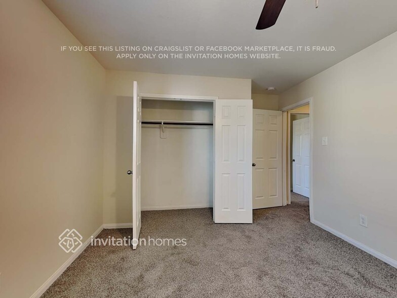 Building Photo - 5915 Deep S Dr