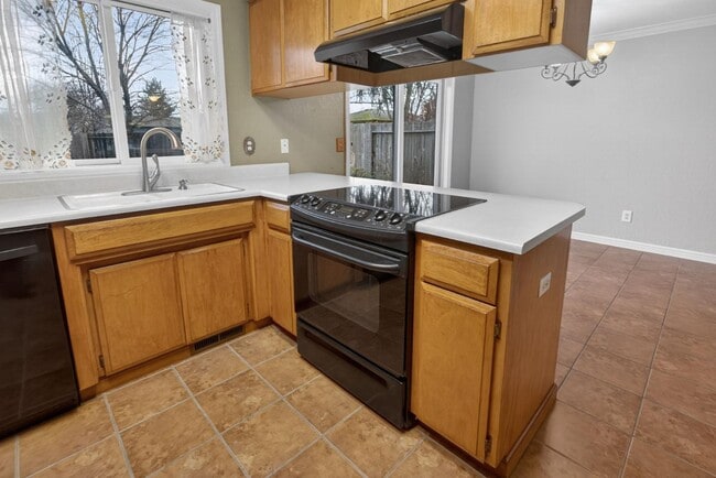 Building Photo - 1517 Westfield Way