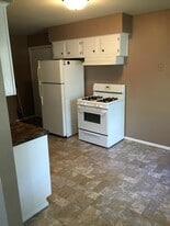 Building Photo - 2604 40th Pl