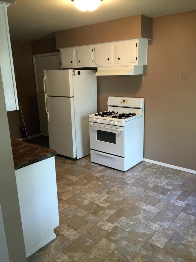 Building Photo - 2604 40th Pl