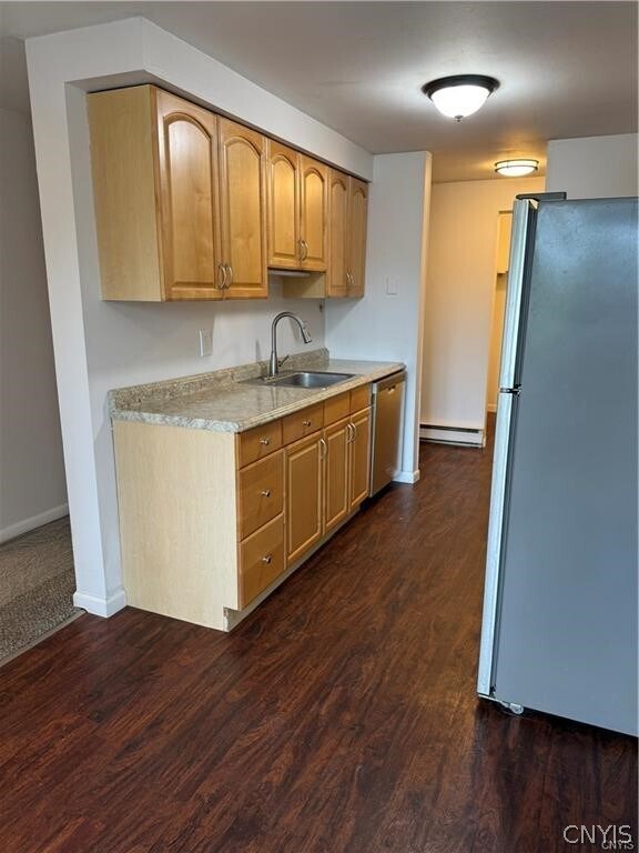 Building Photo - 343 Village Blvd N