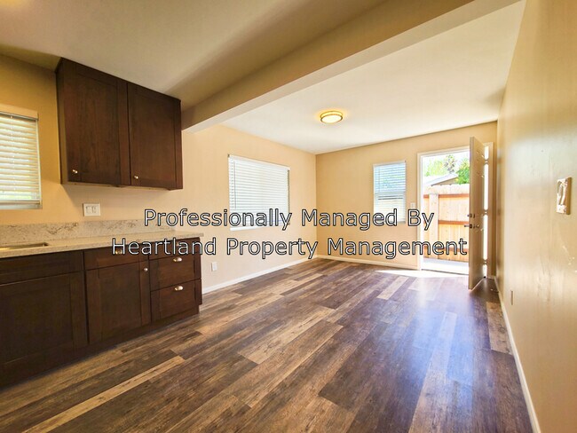 Building Photo - 4961 Catoctin Dr