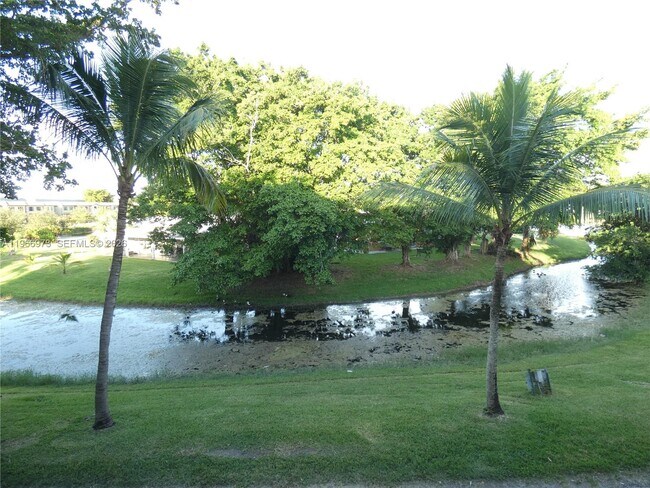 Building Photo - 5740 Rock Island Rd