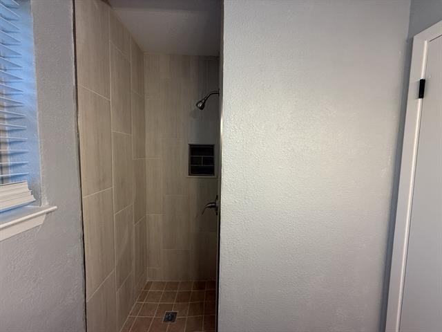 Building Photo - 6101 Melody Ln